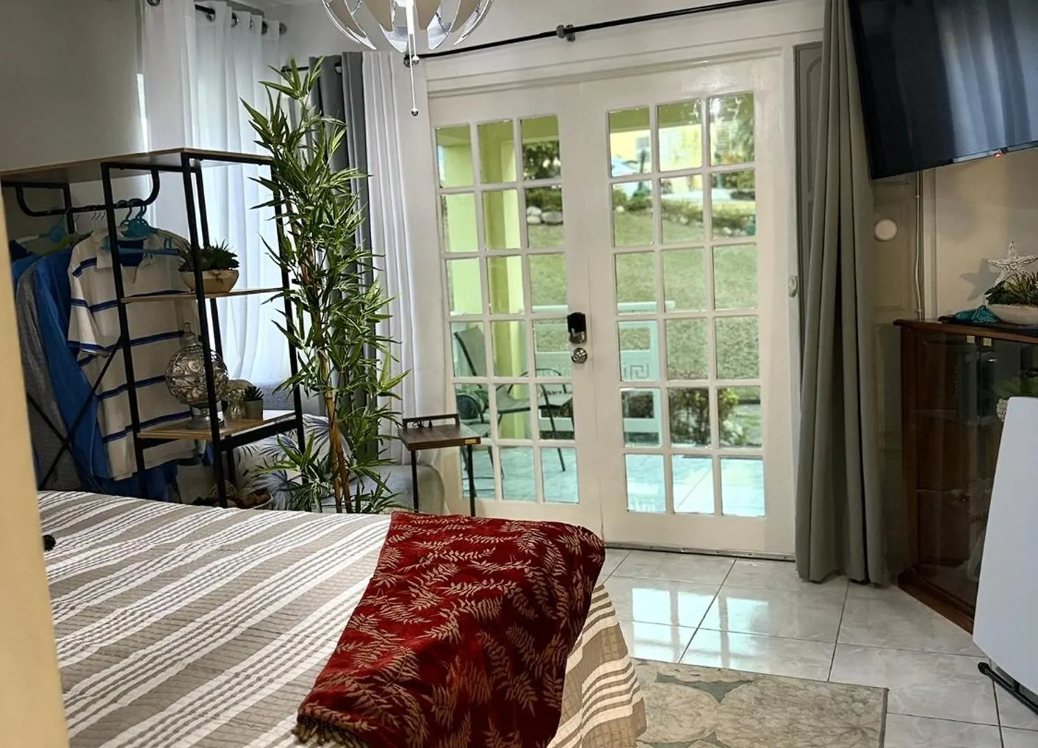 Cozy Apartment At Mystic Ridge Ocho Rios